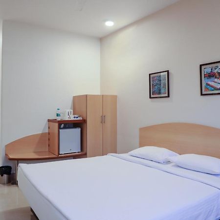 Tirupur Hotel Екстериор снимка